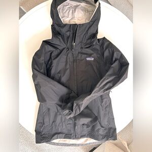 PATAGONIA rain jacket